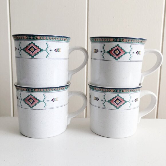 Vintage 90s Southwest Pattern Mugs - Picture 1 of 9